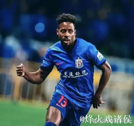 相比去年费南多 今年申花夏窗引援阿苏埃 算是不太成功 相比去年费南多 今年申花夏窗引援阿苏埃 算是不太成功